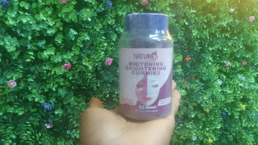 NATURE'S CURE WHITENING BRIGHTENING GUMMIES